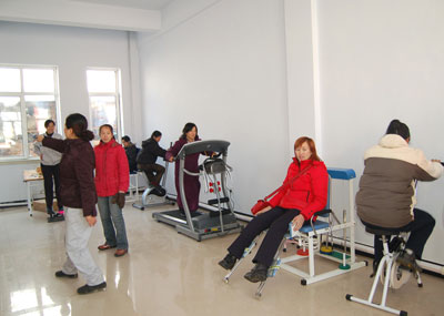 根河市残疾人康复活动中心日前落成